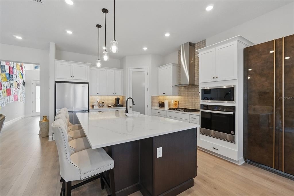 16008 Volterra Point - Photo 12