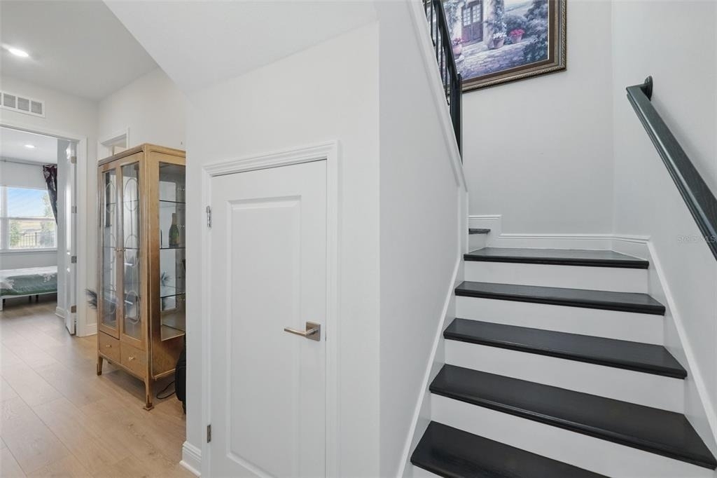 16008 Volterra Point - Photo 17