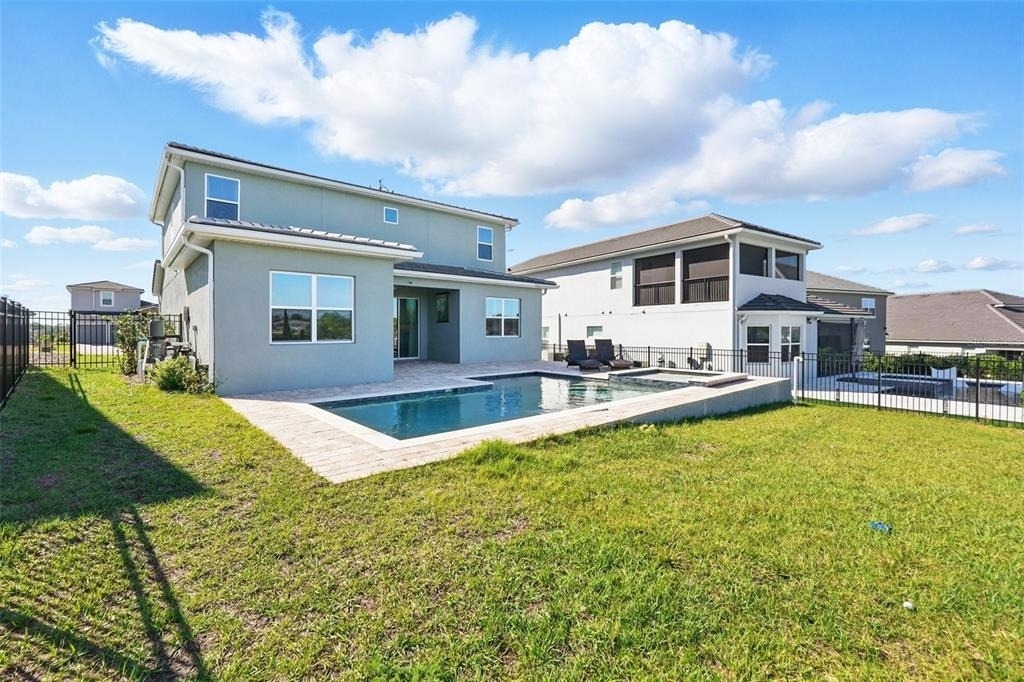 16008 Volterra Point - Photo 42