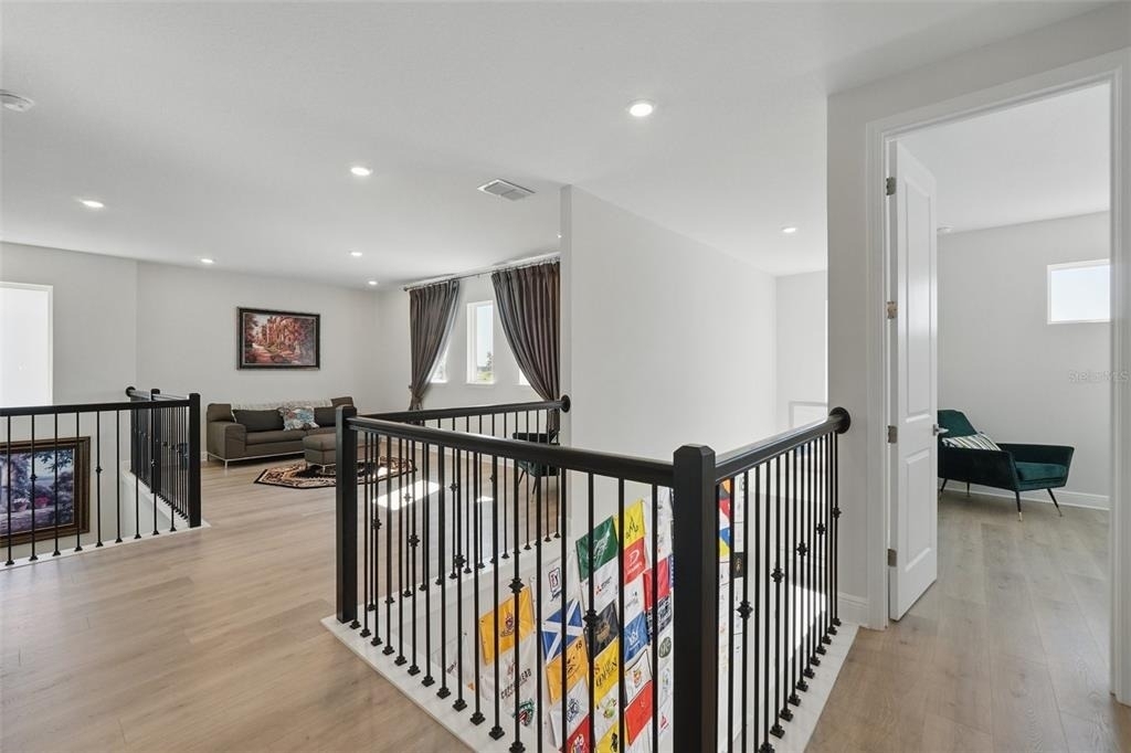 16008 Volterra Point - Photo 19