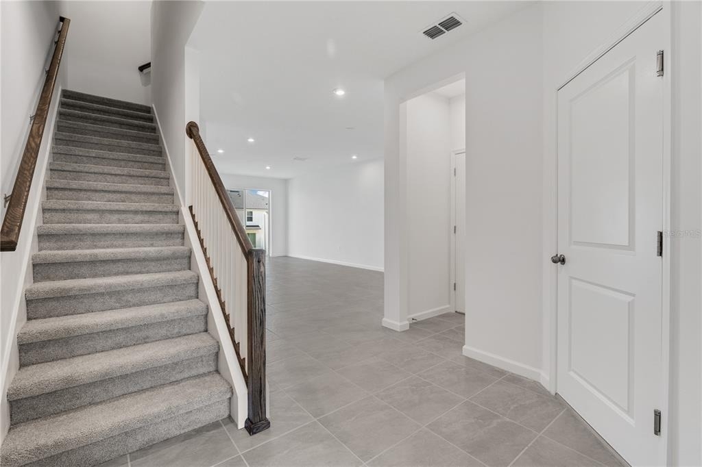 1187 Boardwalk Place - Photo 2