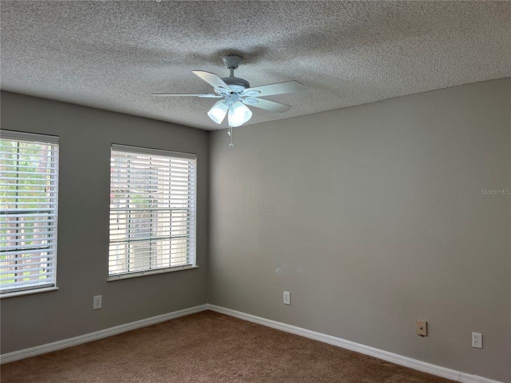 232 Afton Square - Photo 12