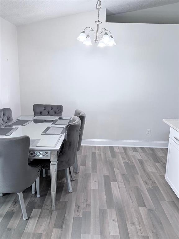 3237 London Avenue - Photo 4