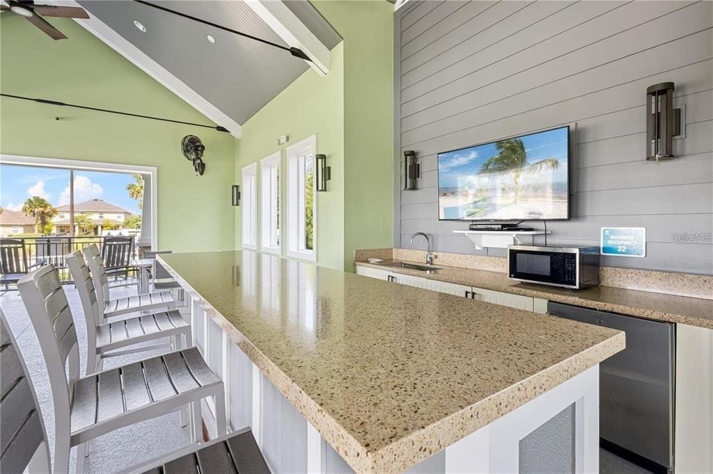 2085 Valencia Blossom Street - Photo 36