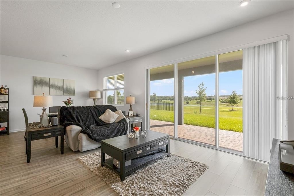2085 Valencia Blossom Street - Photo 13