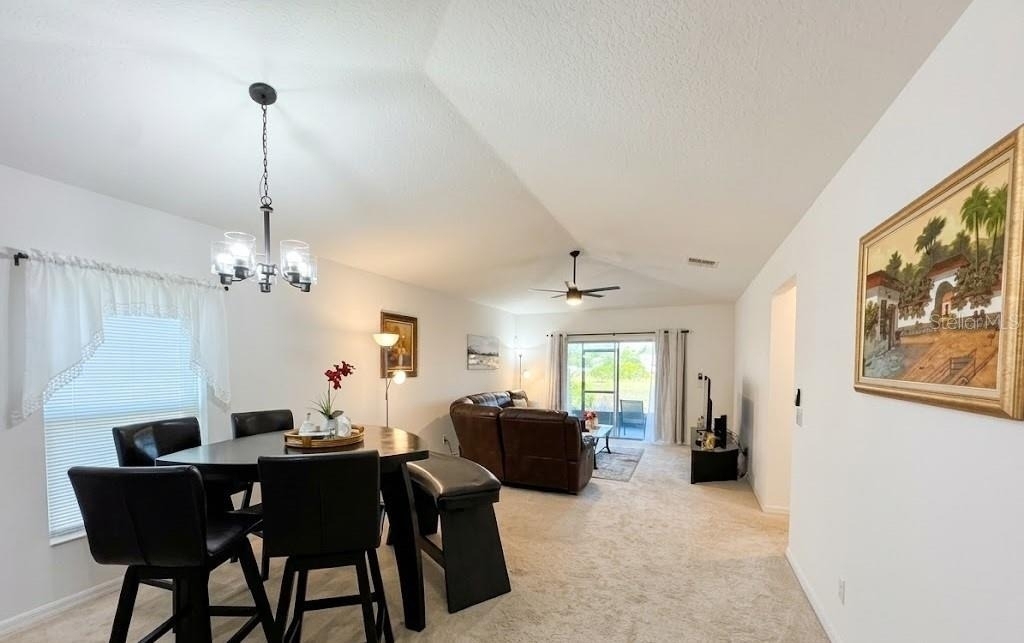 643 Samuel Place - Photo 11