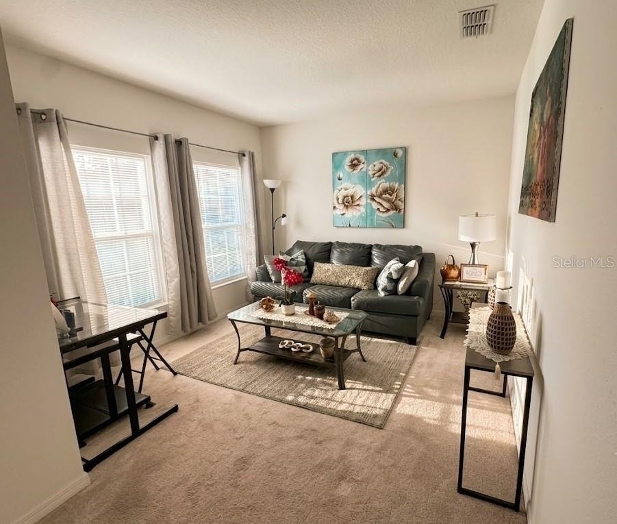 643 Samuel Place - Photo 1