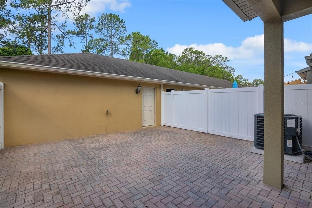 12702 Salomon Cove Drive - Photo 17