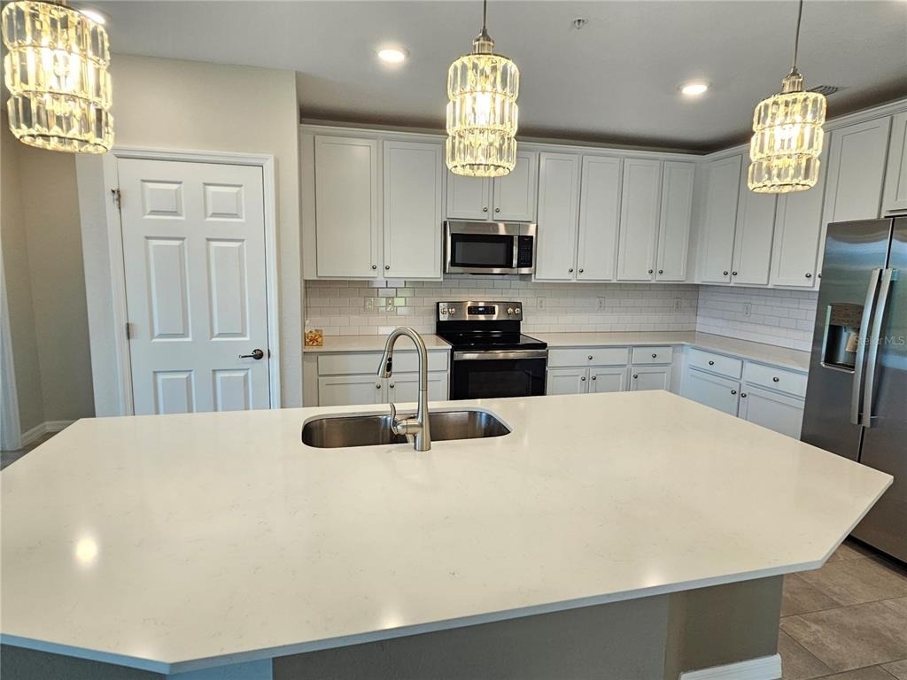 10027 Crooked Creek Drive - Photo 20