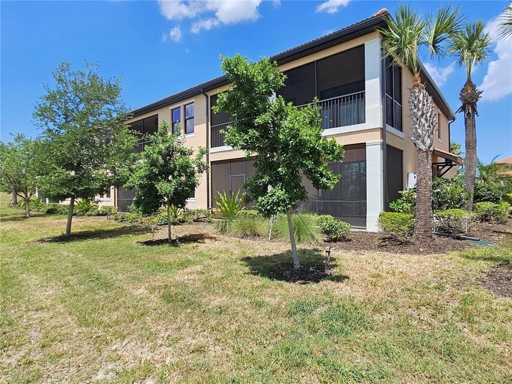 10027 Crooked Creek Drive - Photo 14