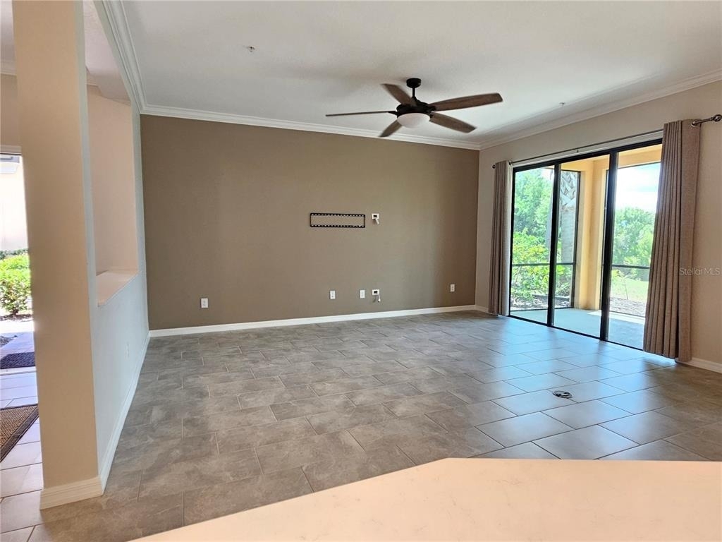 10027 Crooked Creek Drive - Photo 10