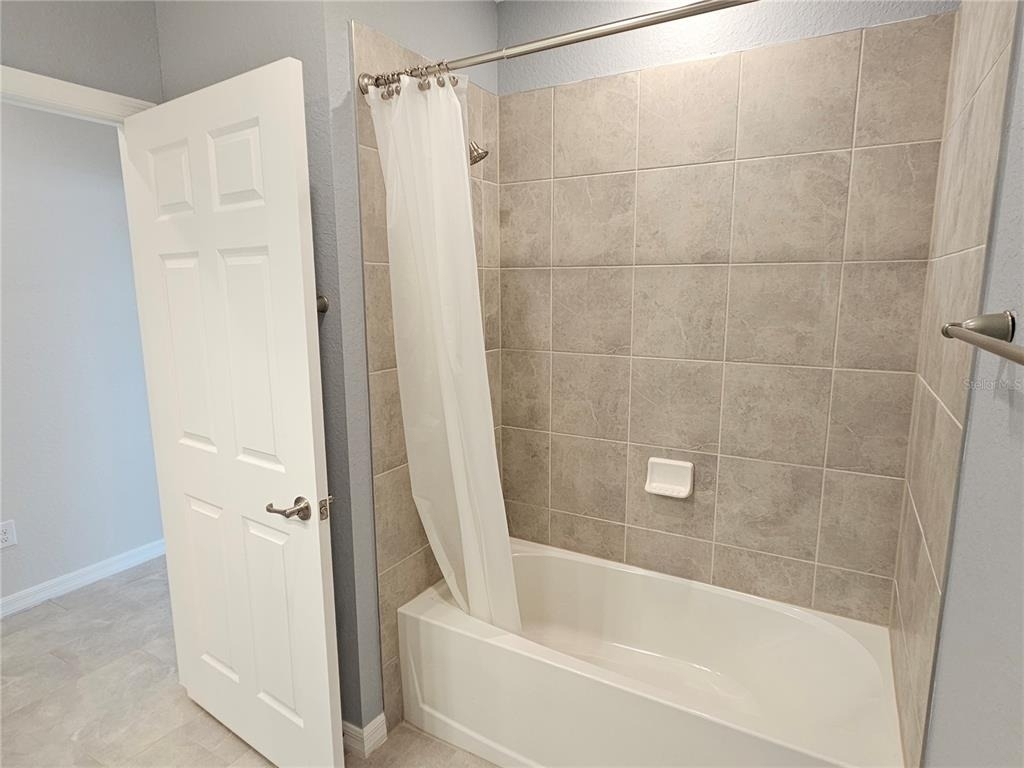 10027 Crooked Creek Drive - Photo 35