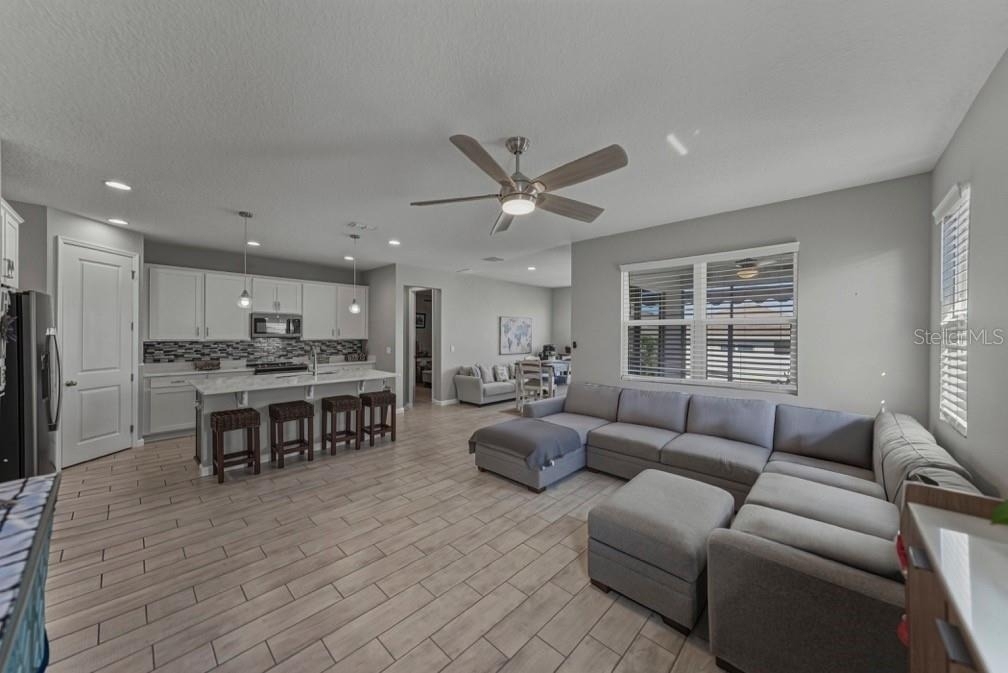 295 Lake Smart Circle - Photo 2