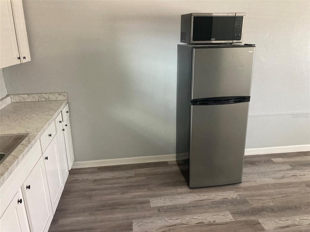 1401 E Alfred Street - Photo 5