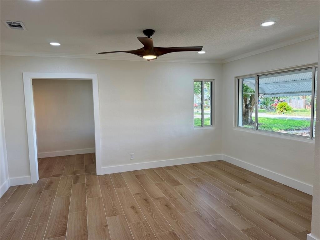 301 S Seminole Avenue - Photo 6