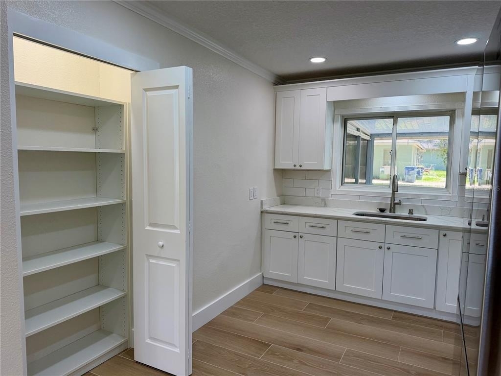 301 S Seminole Avenue - Photo 13