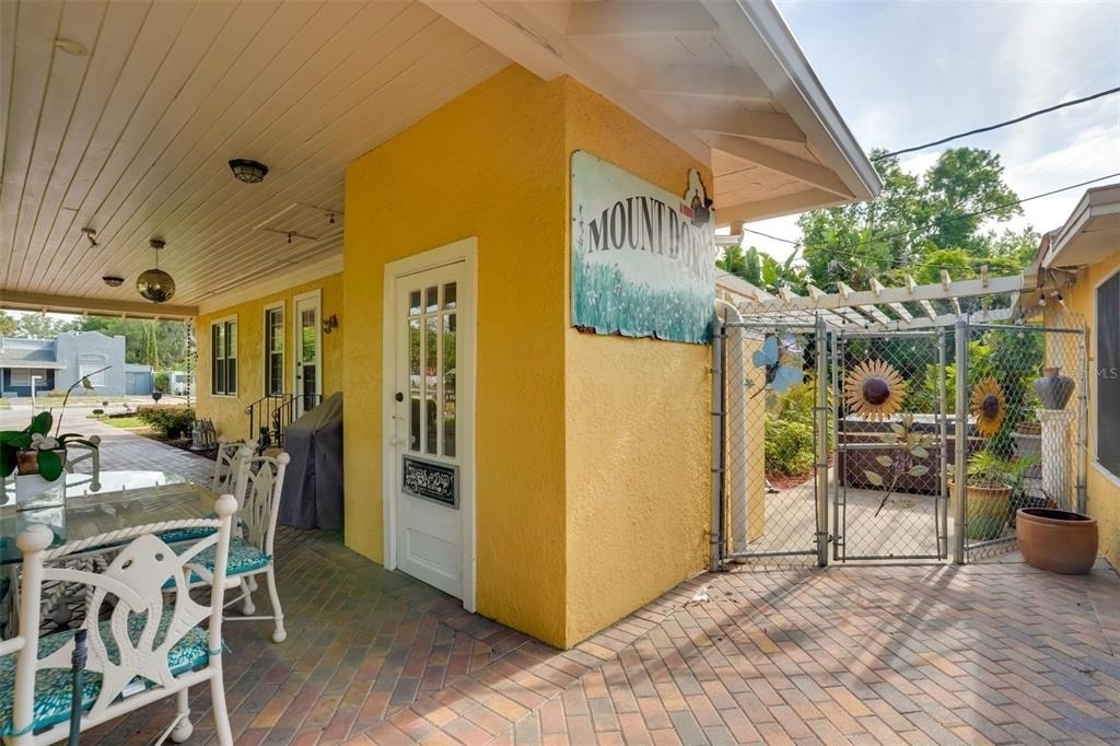 2390 Sheridan Road - Photo 37