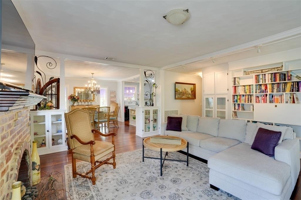 2390 Sheridan Road - Photo 9