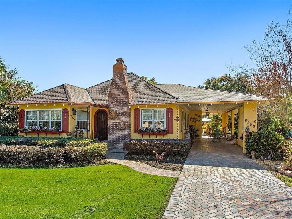 2390 Sheridan Road - Photo 0