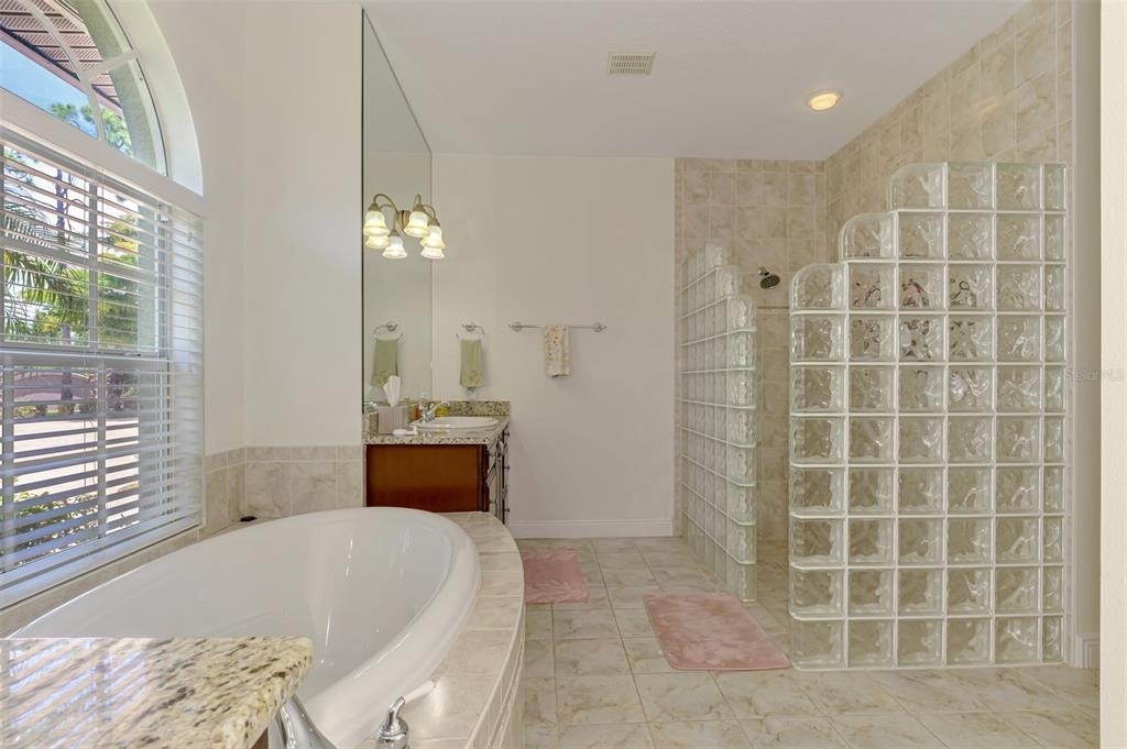 900 Park Place Drive - Photo 47