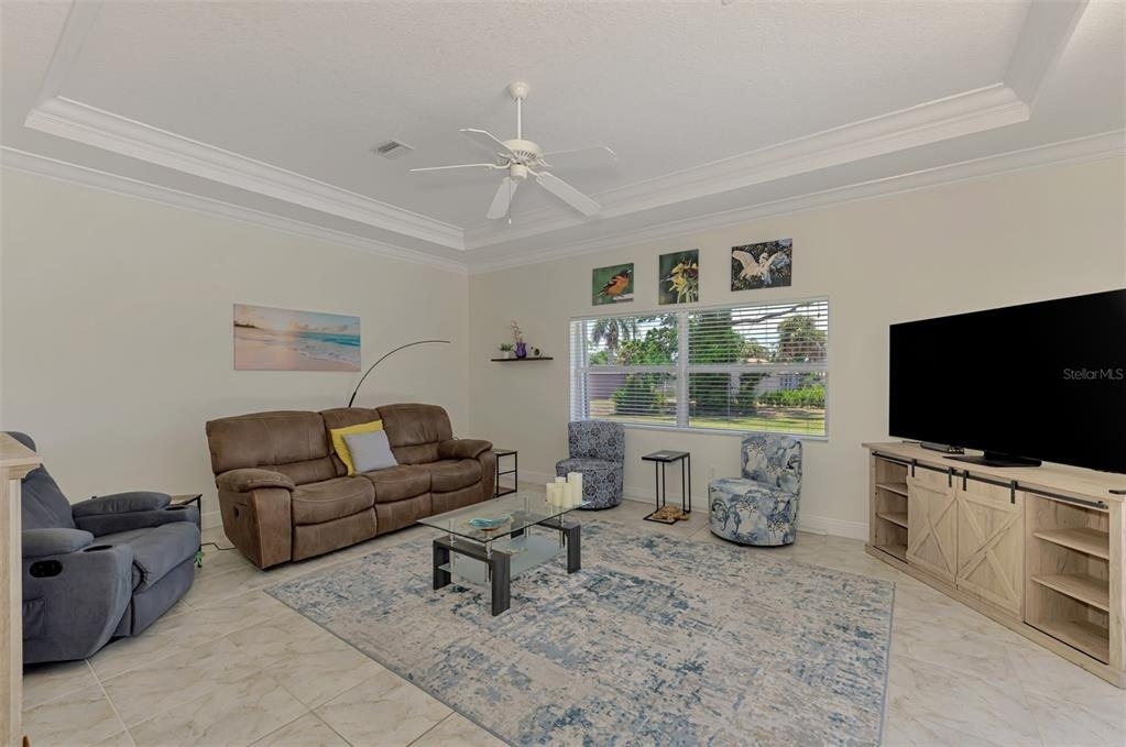 900 Park Place Drive - Photo 37