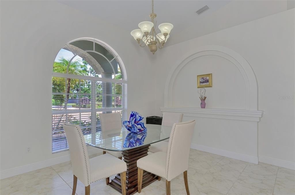 900 Park Place Drive - Photo 23
