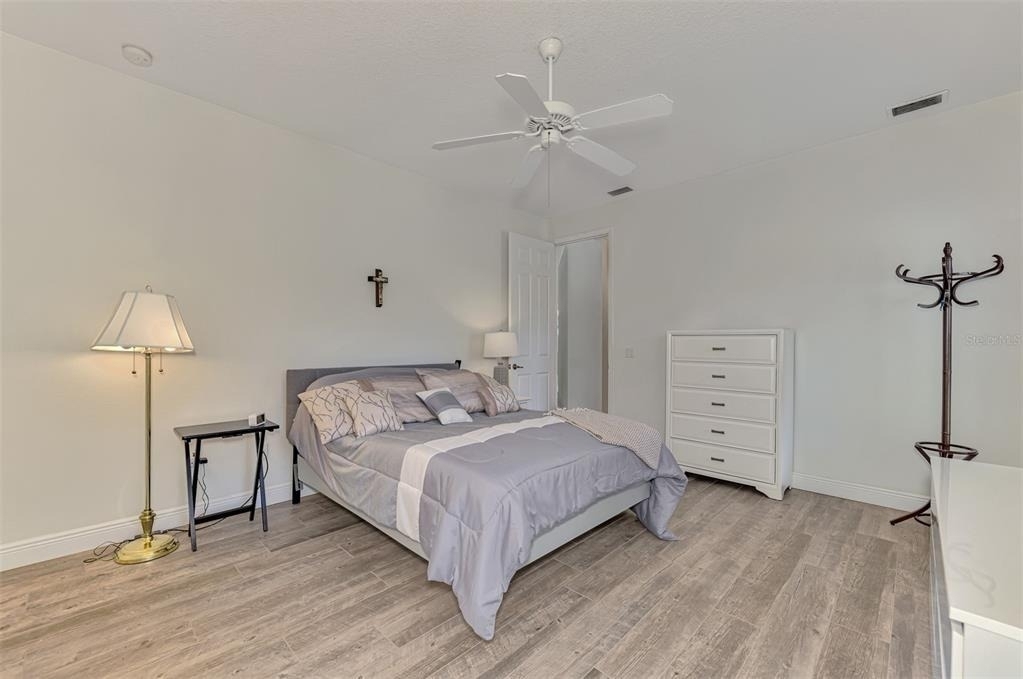 900 Park Place Drive - Photo 44