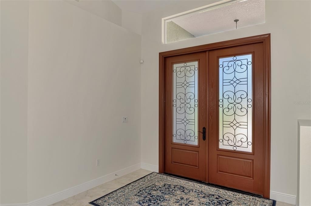 900 Park Place Drive - Photo 5