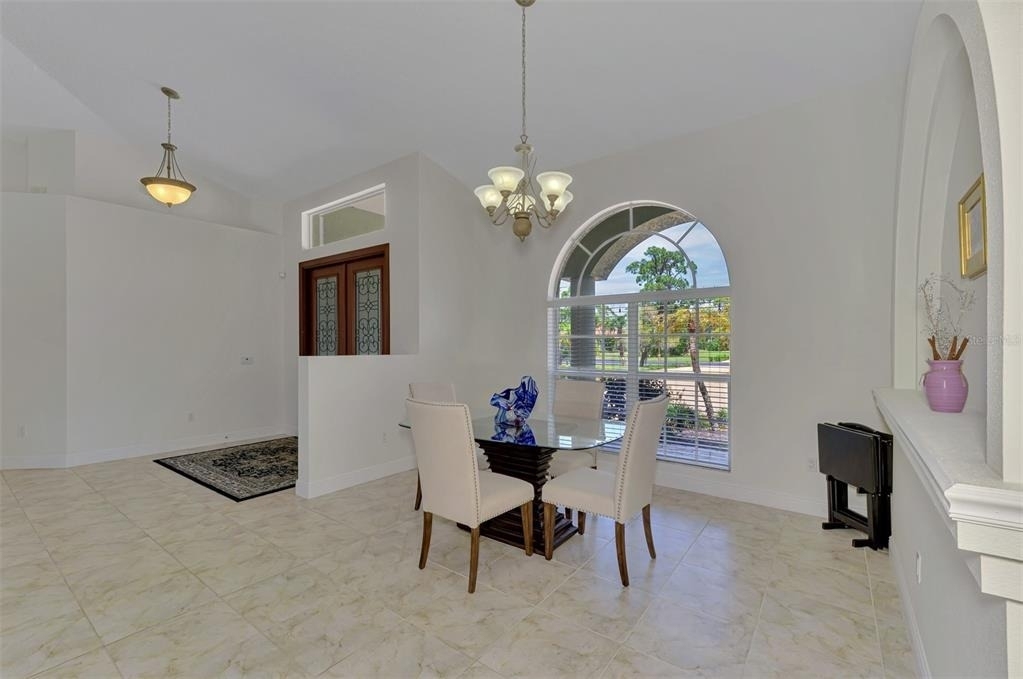 900 Park Place Drive - Photo 24
