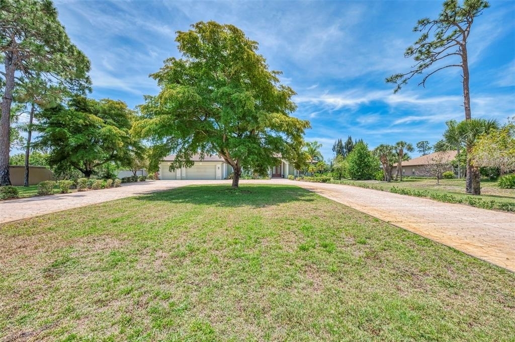 900 Park Place Drive - Photo 56