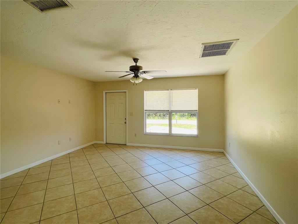 1506 Dewitt Street - Photo 2