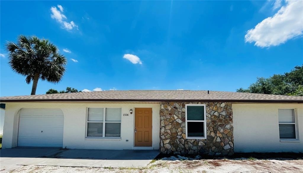 1506 Dewitt Street - Photo 0