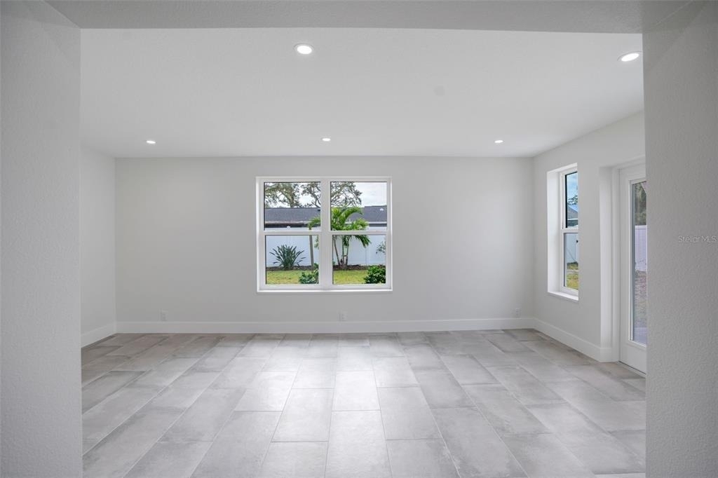 5528 Briarcliff Drive - Photo 10