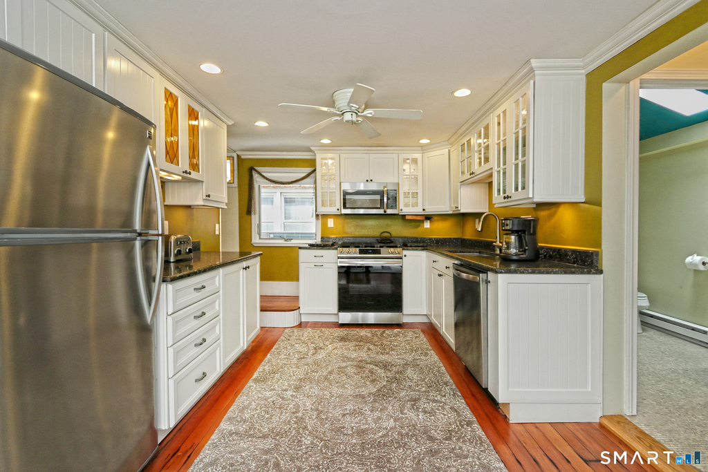 13 Billow Road - Photo 11