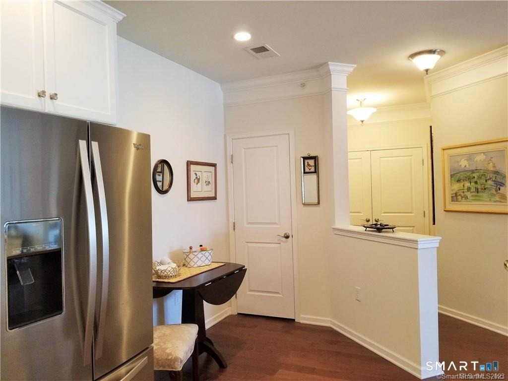 424 Center Meadow Lane - Photo 3