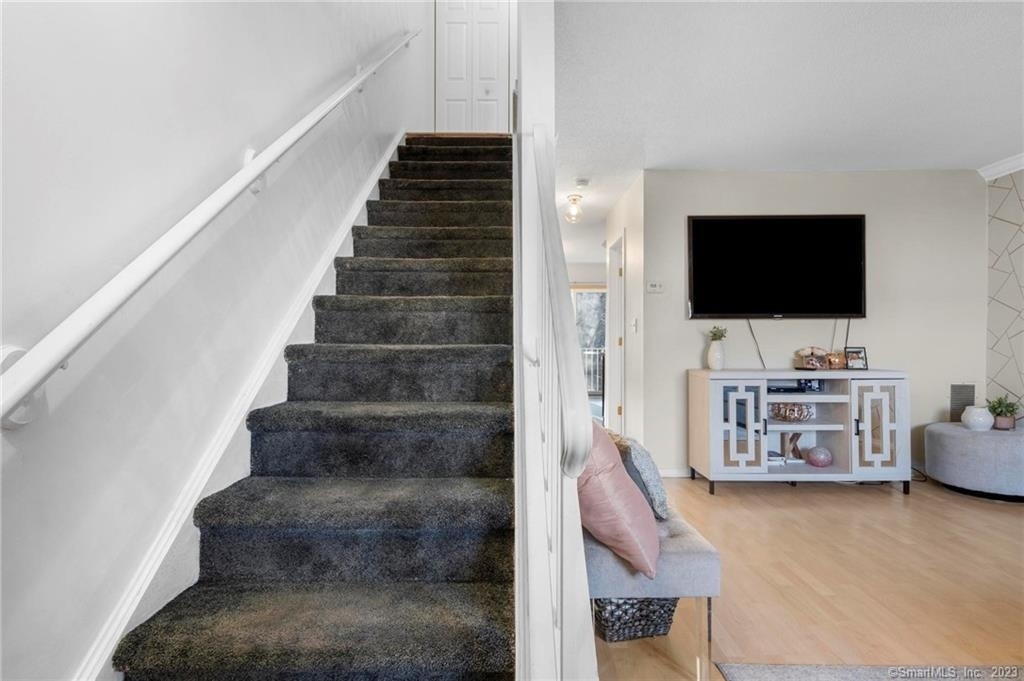 360 Spring Street - Photo 13