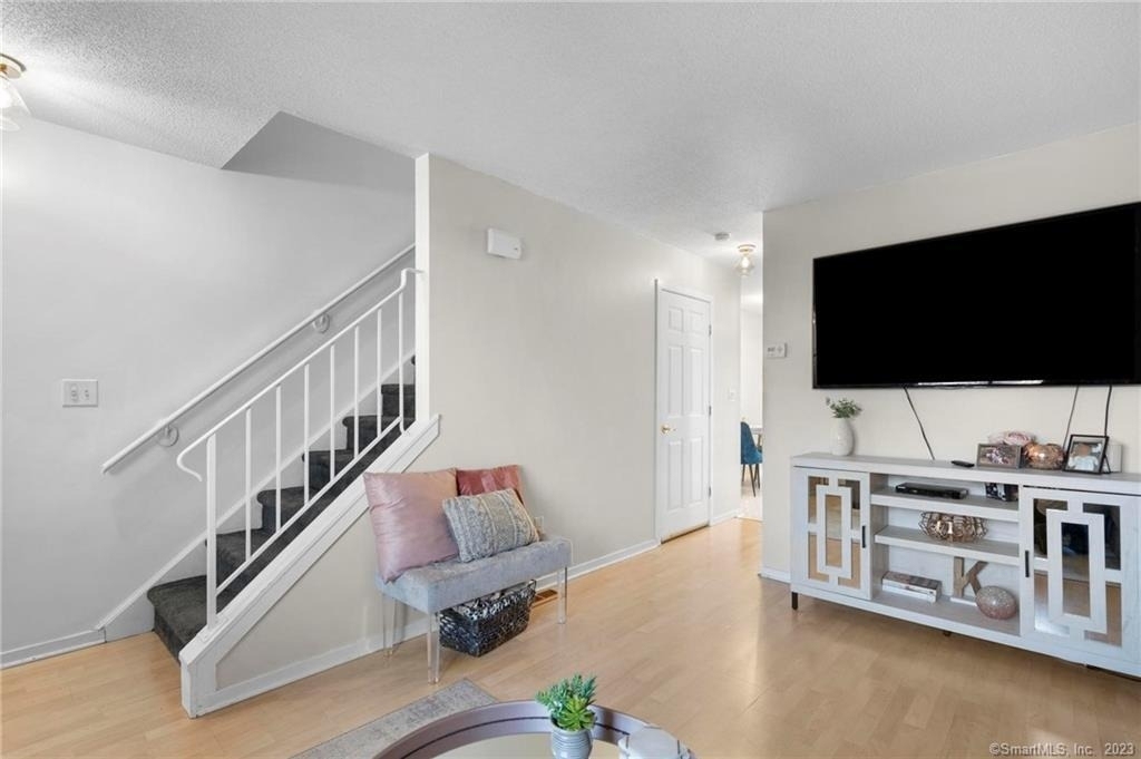 360 Spring Street - Photo 12