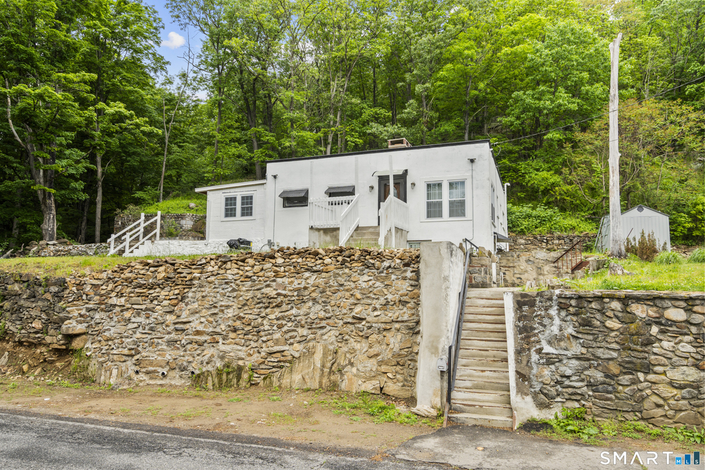 399 Hawthorne Avenue - Photo 37