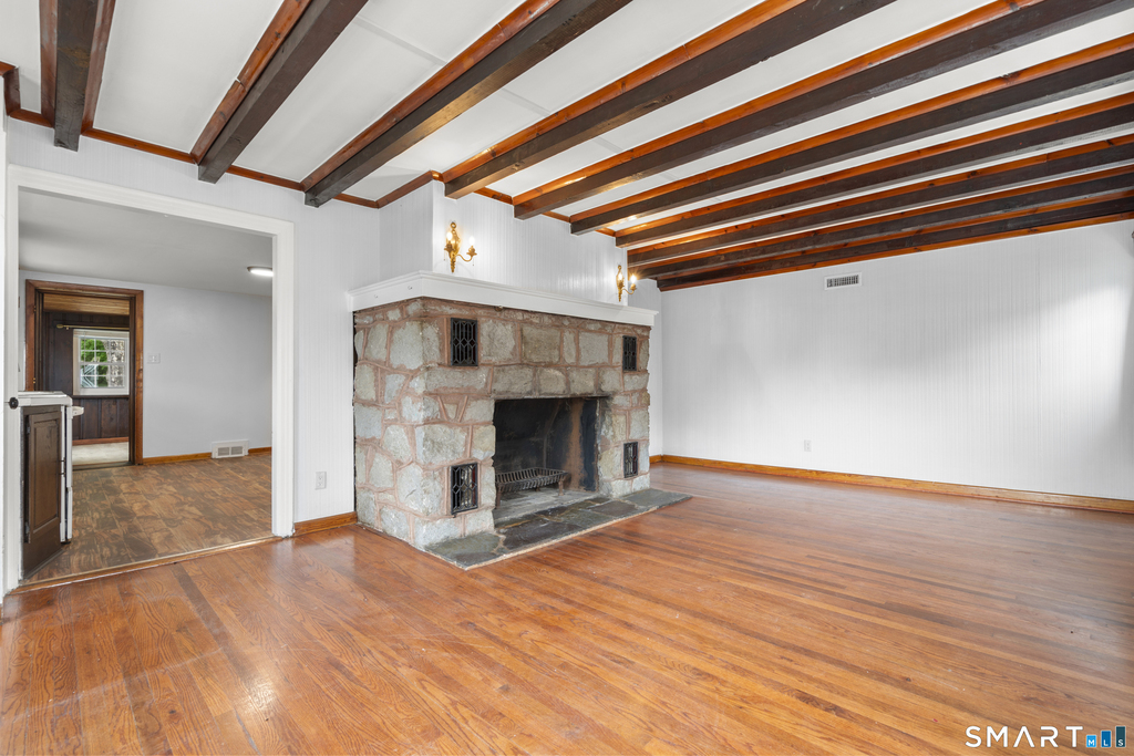 399 Hawthorne Avenue - Photo 12