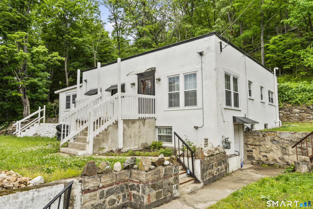 399 Hawthorne Avenue - Photo 35