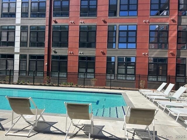 711 Summer Street - Photo 3