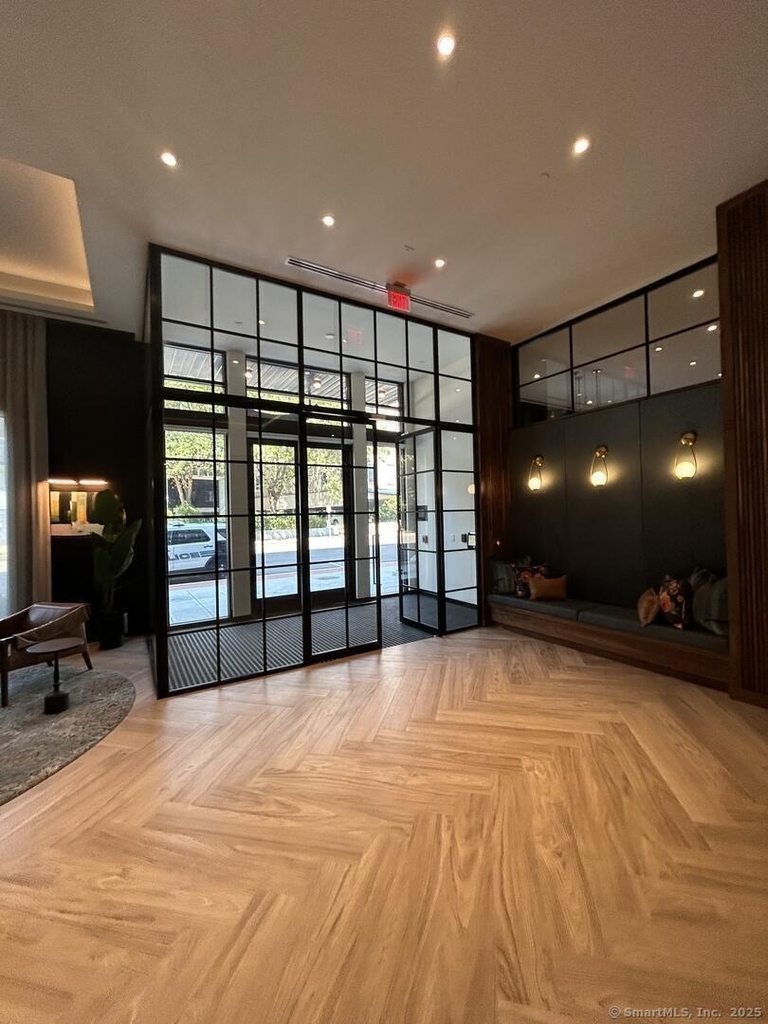 711 Summer Street - Photo 13