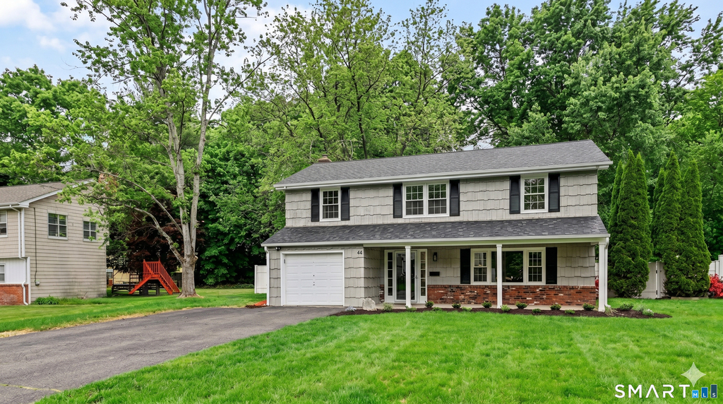 44 Barmore Drive - Photo 0