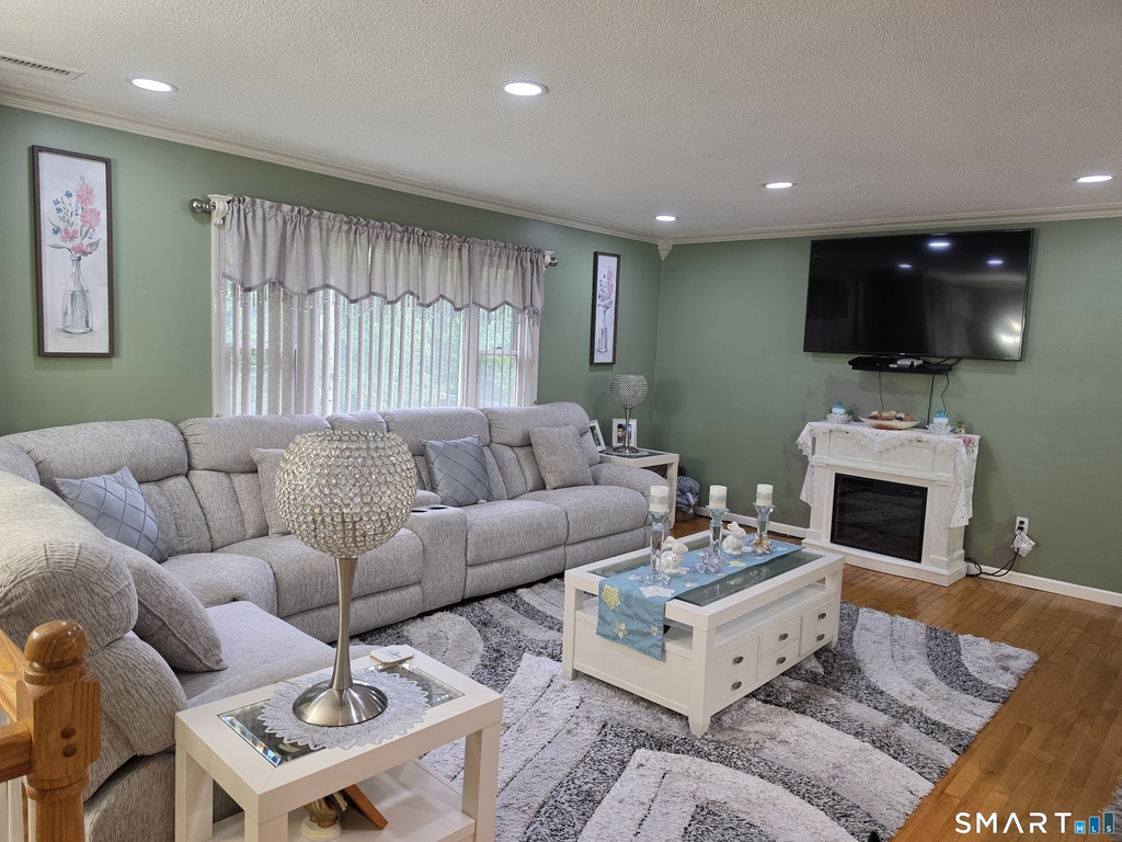 420 Maple Hill Road - Photo 6