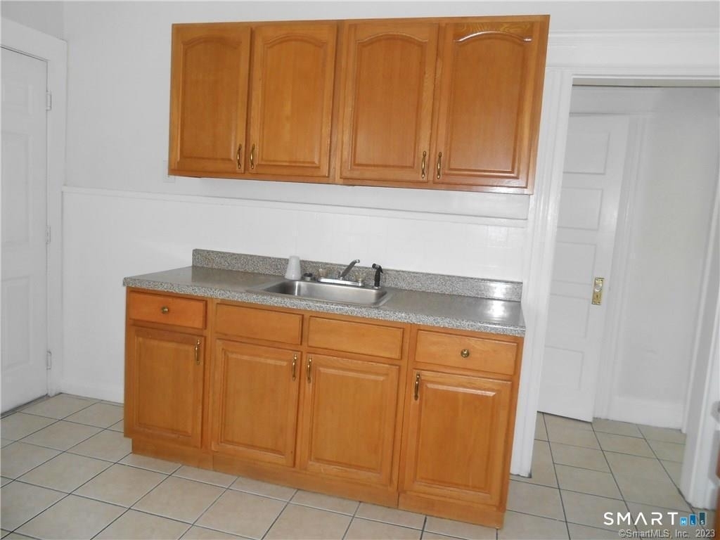 166 Booth Street - Photo 6