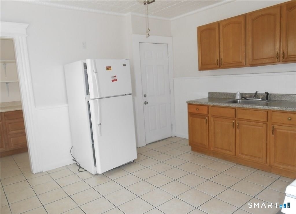 166 Booth Street - Photo 7