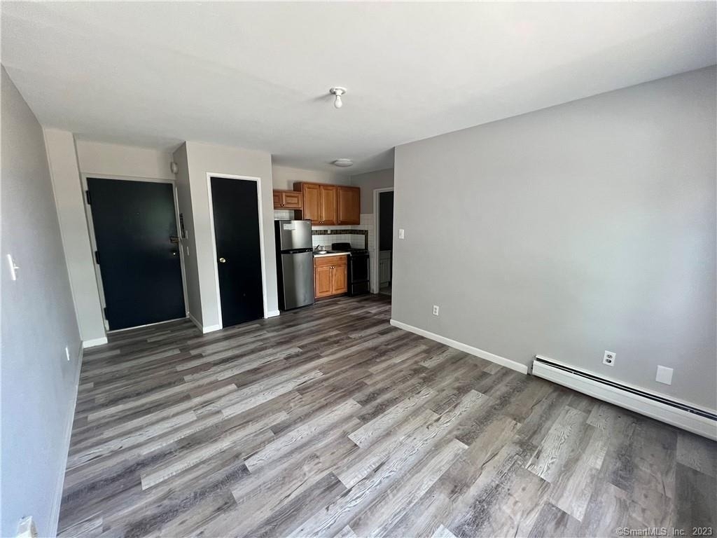 85 Union Avenue - Photo 1