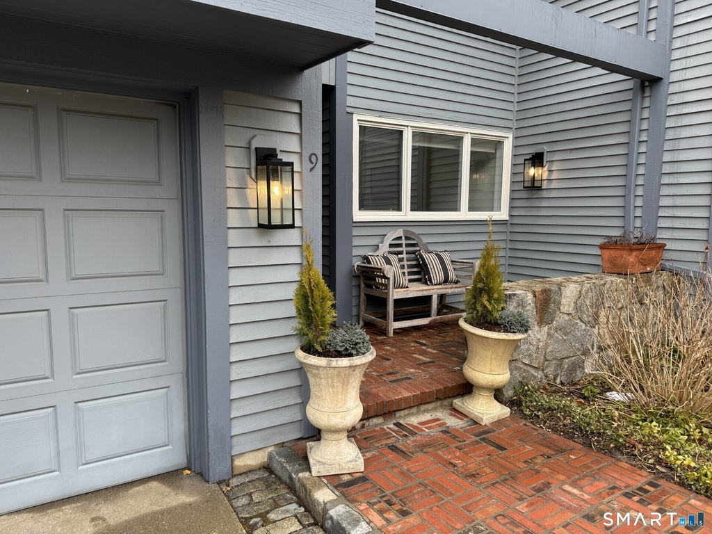 1 Island Drive - Photo 1