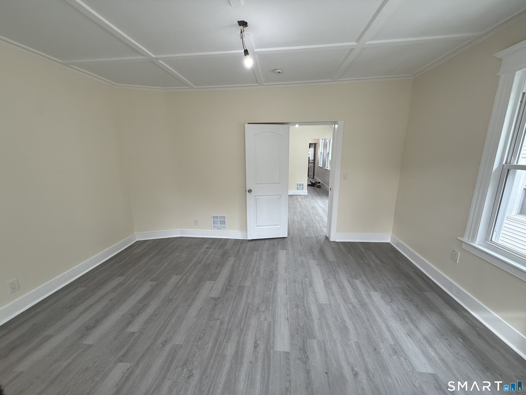 82 Bunker Hill Avenue - Photo 4