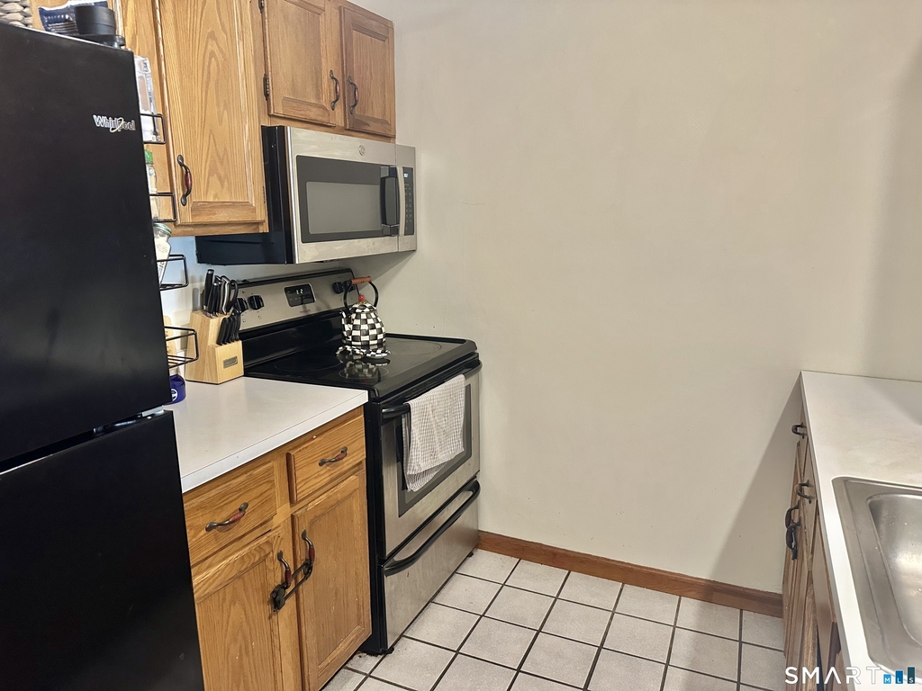 8 Rose Lane - Photo 5